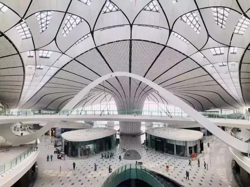 【合作伙伴】帶你領(lǐng)略北京大興國(guó)際機(jī)場(chǎng)中使用的金屬?gòu)?fù)合裝飾材料