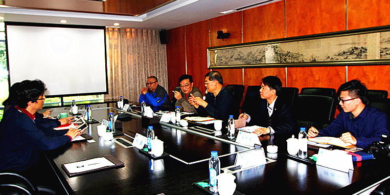 杭州財(cái)富管理聯(lián)合會(huì)會(huì)長(zhǎng)吳太普一行到訪天堂硅谷